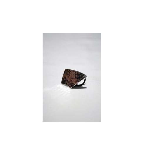 http://www.eblastshop.fr/881-productZoom/bague-cleopatre.jpg